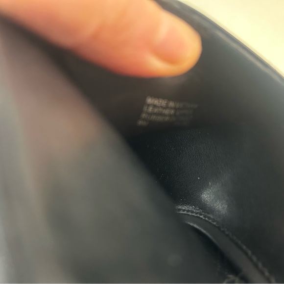 Michael Kors Black Leather Peeptoe Heel with Size CutOyt Zip Up, Size9 - Picture 11 of 16